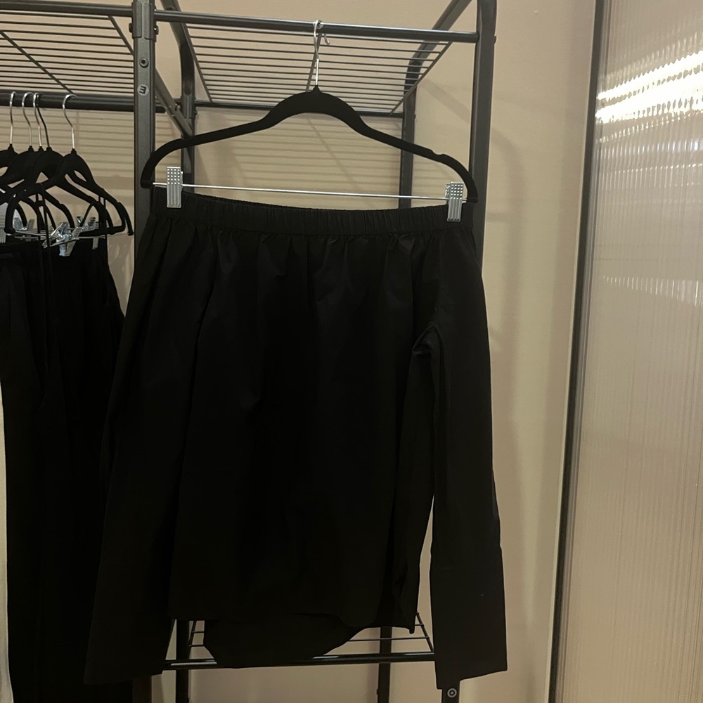 Zara Off-Shoulder Black Top